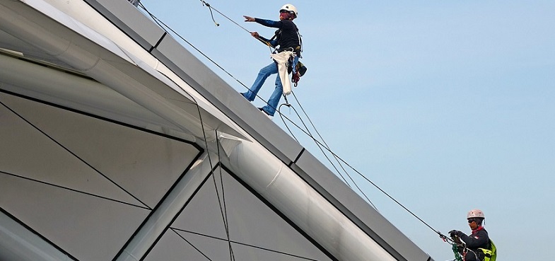 How to Check a Safety Harness Before Use - safety harness inspection guide